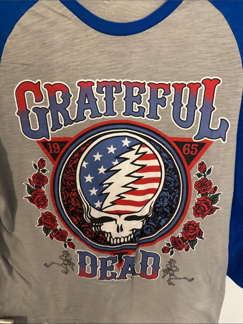 Grateful Dead Gray and Royal Blue Raglan Tee with Patriotic Skull Graphic - Picture 2 of 7